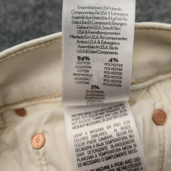 Mother High Waisted Weekender Skimp Flares, Antique White, Size 28 - Picture 12 of 15